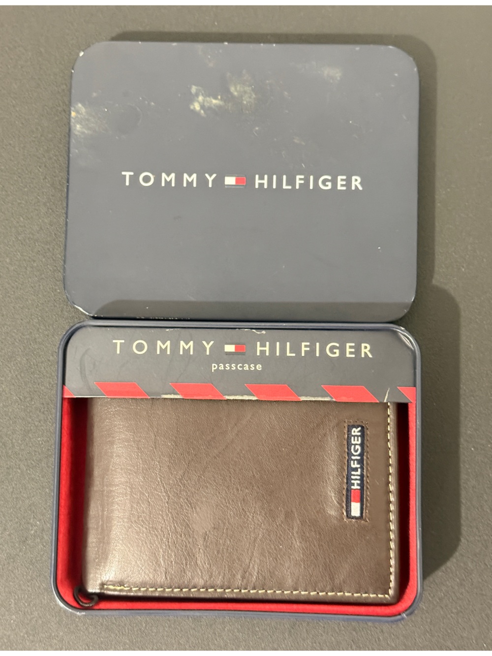 Tommy Hilfiger Brown Leather Passcase with Flag Detail